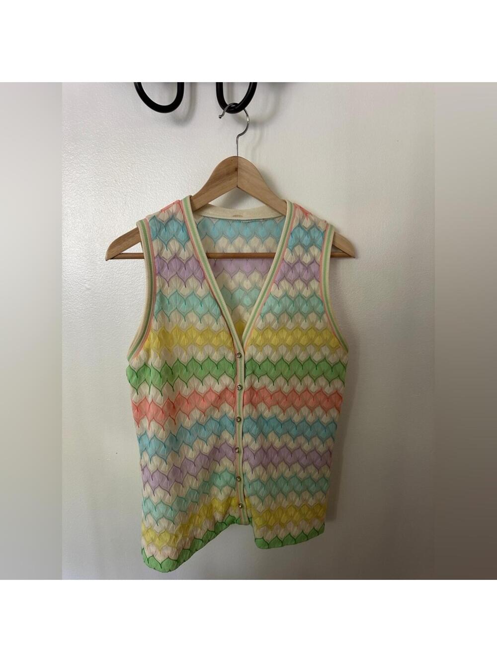 Vintage 60’s Knit Colorful Top
